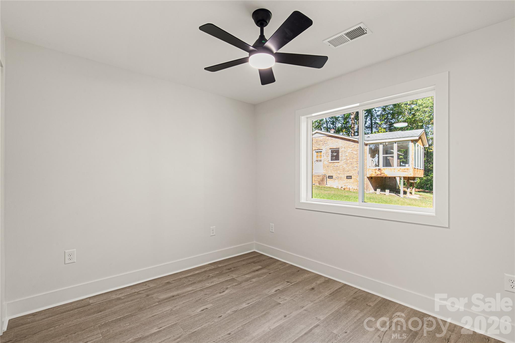 624 Fernwood Drive Property Photo 18