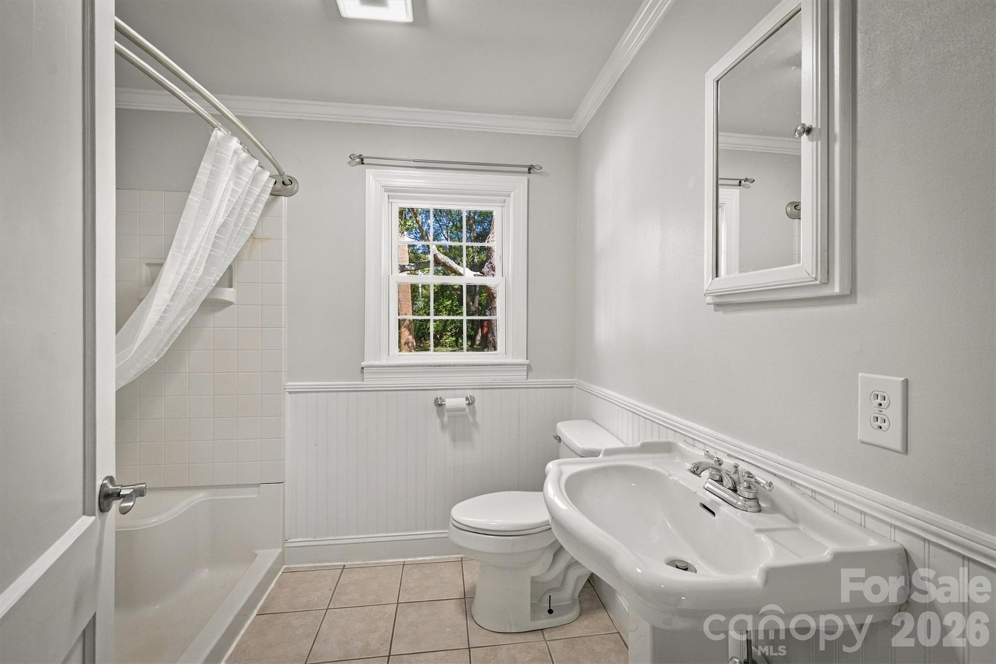 2941 Highland Drive Property Photo 11