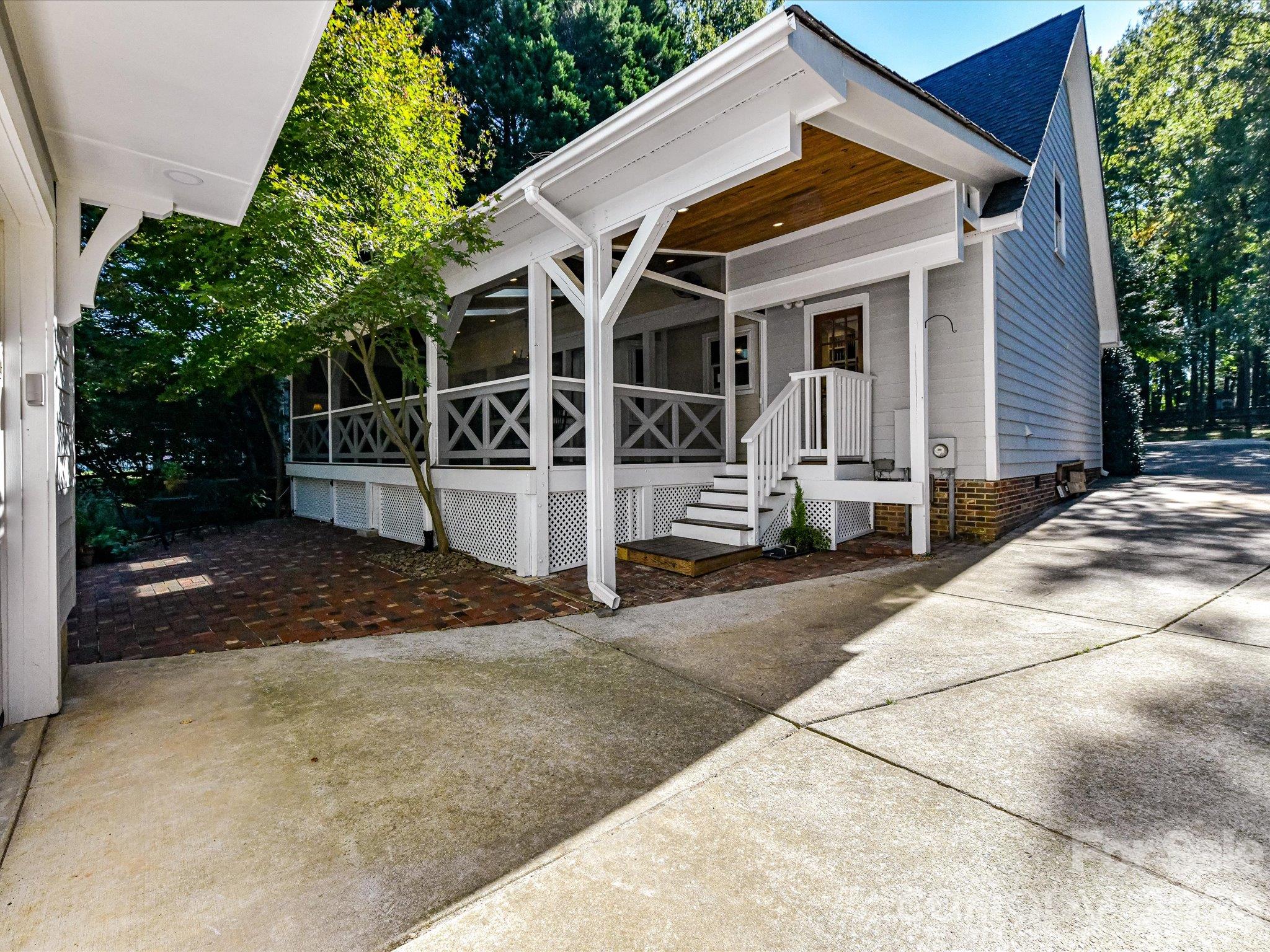 10709 Danesway Lane Property Photo 35