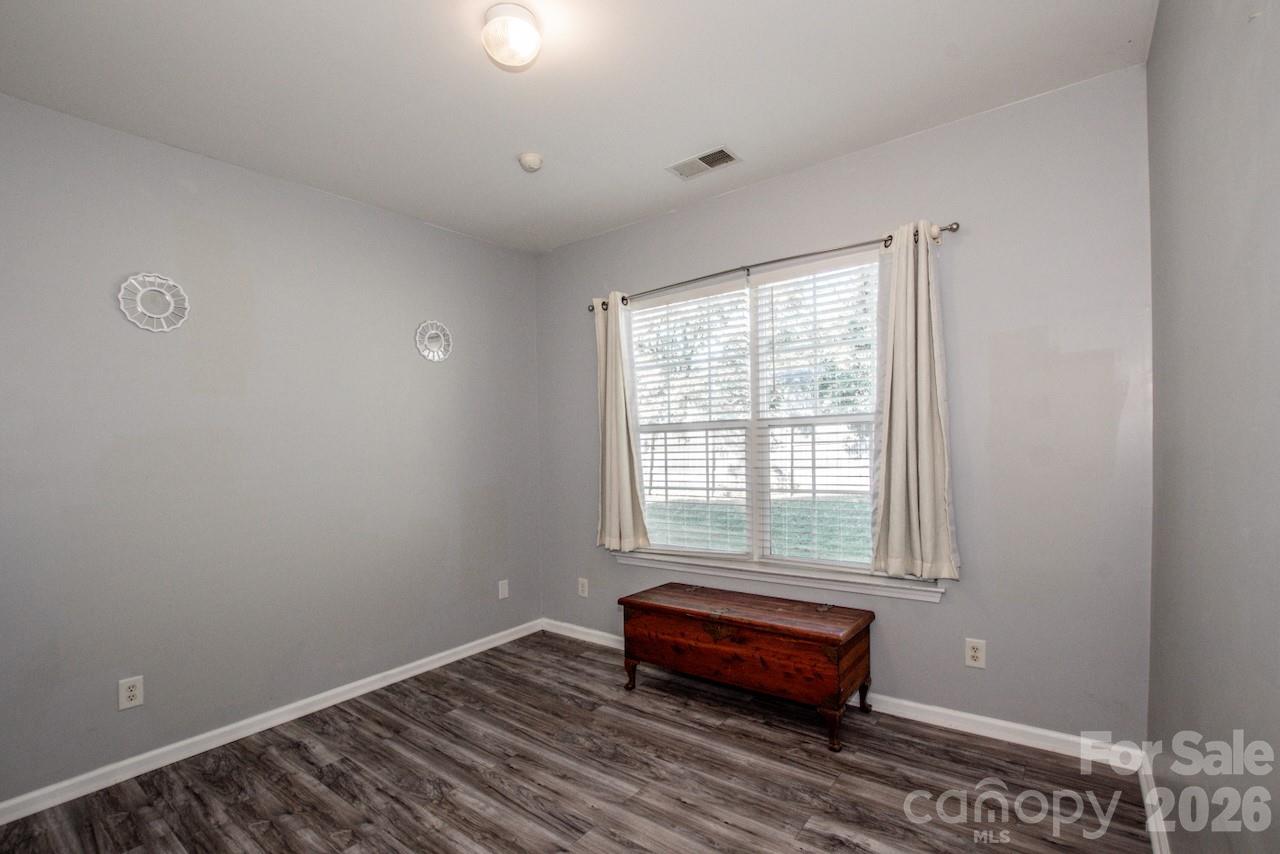 5924 Barefoot Lane Property Photo 23