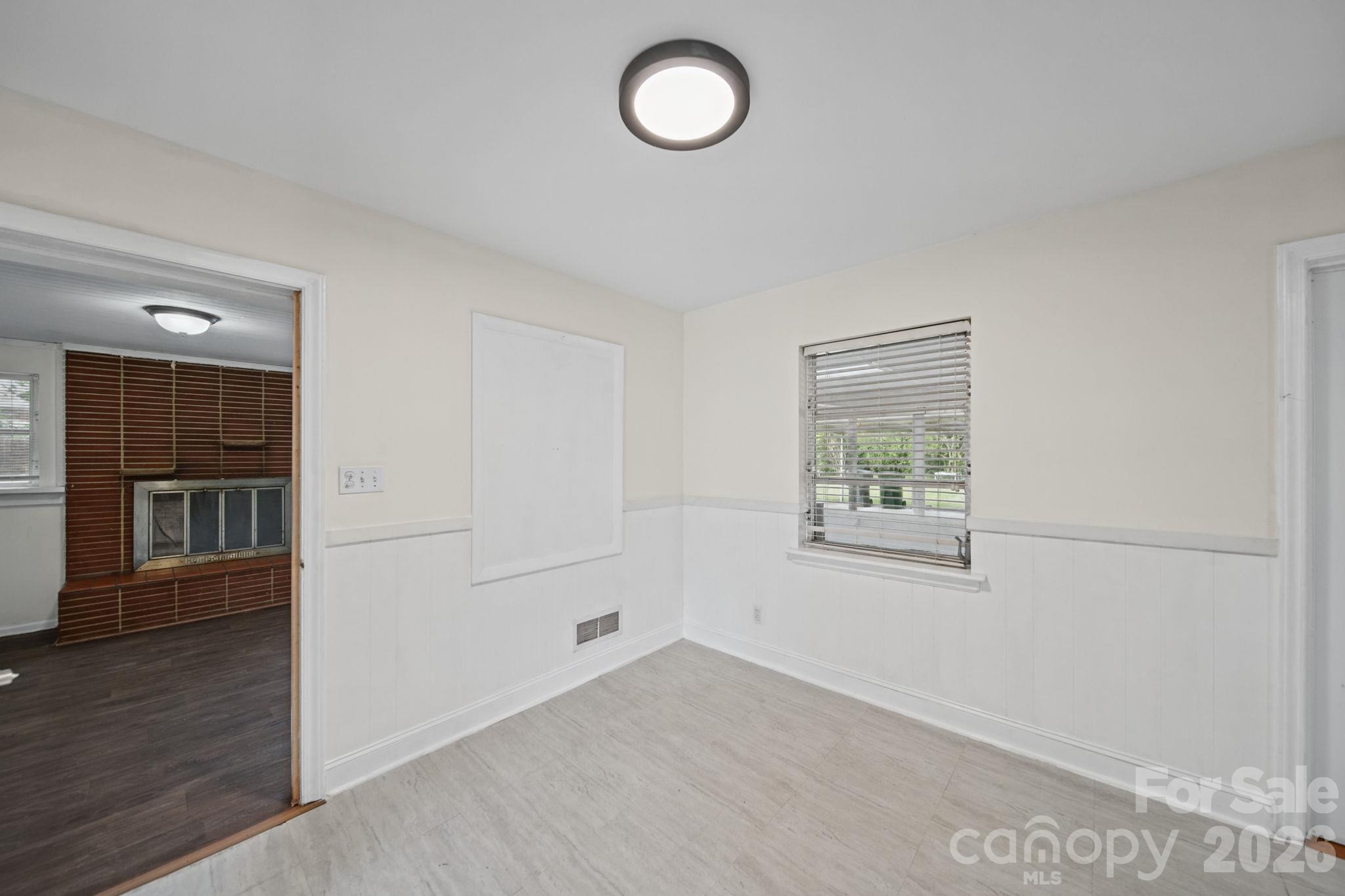 701 Denning Place Property Photo 9