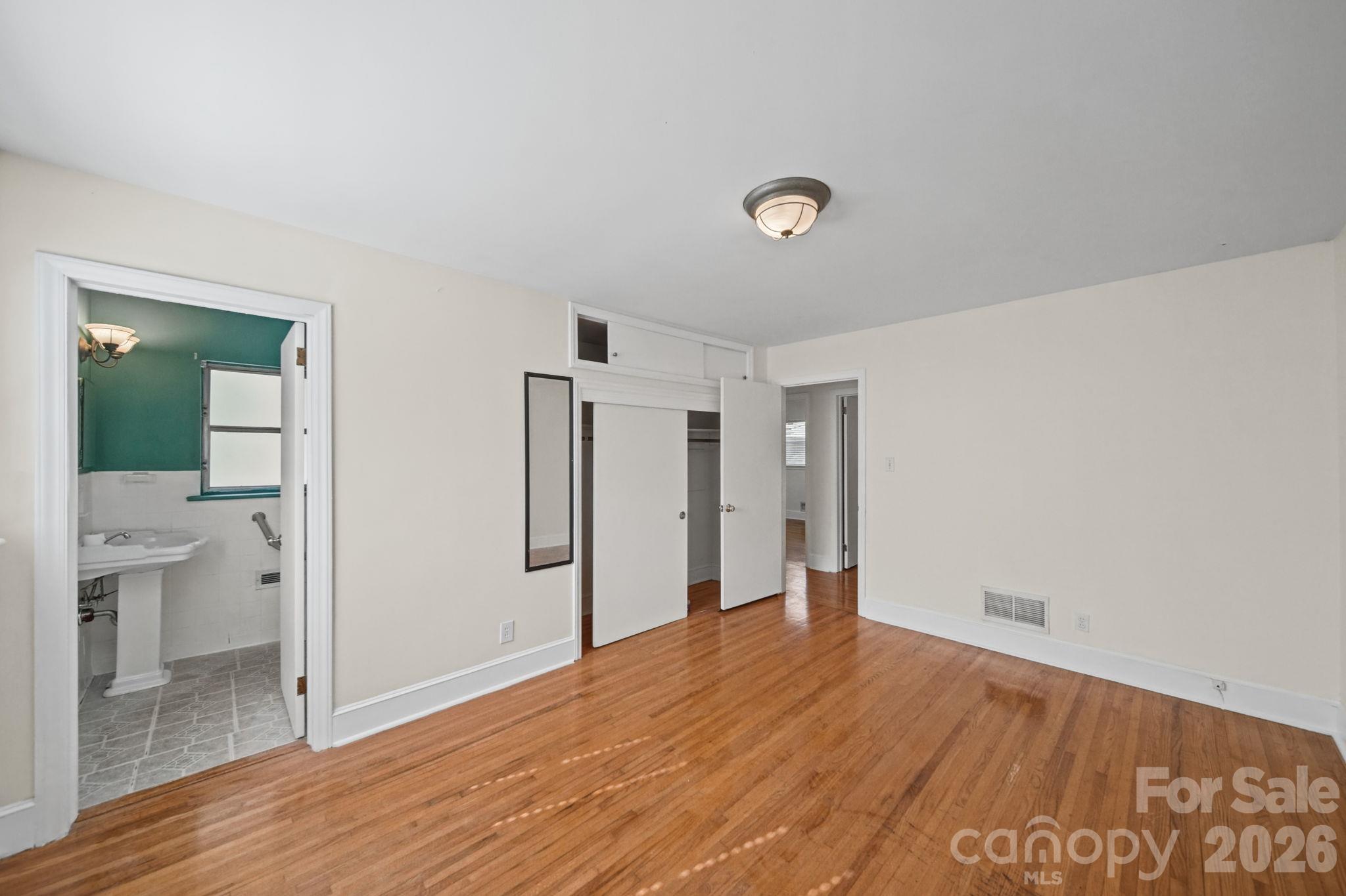 701 Denning Place Property Photo 20
