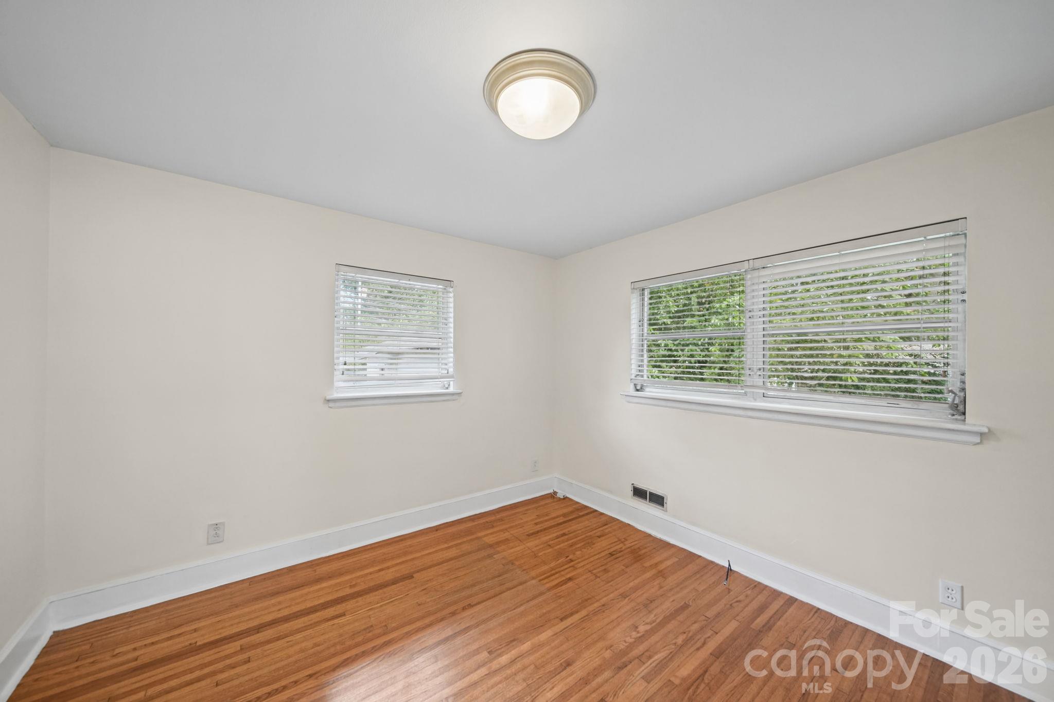 701 Denning Place Property Photo 22