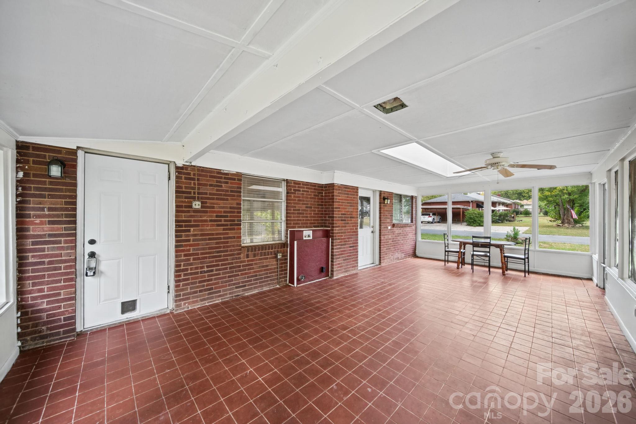 701 Denning Place Property Photo 34