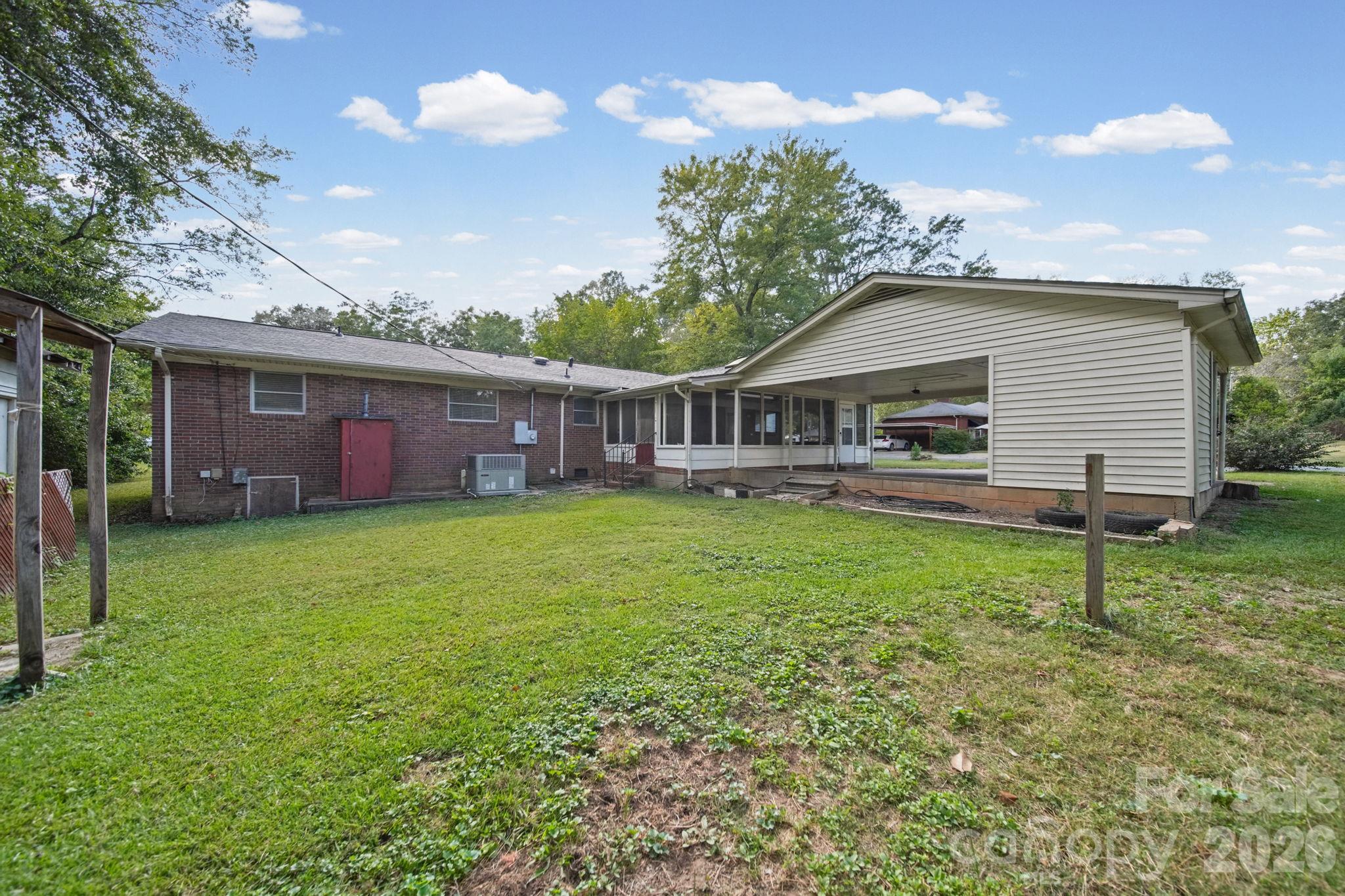 701 Denning Place Property Photo 42