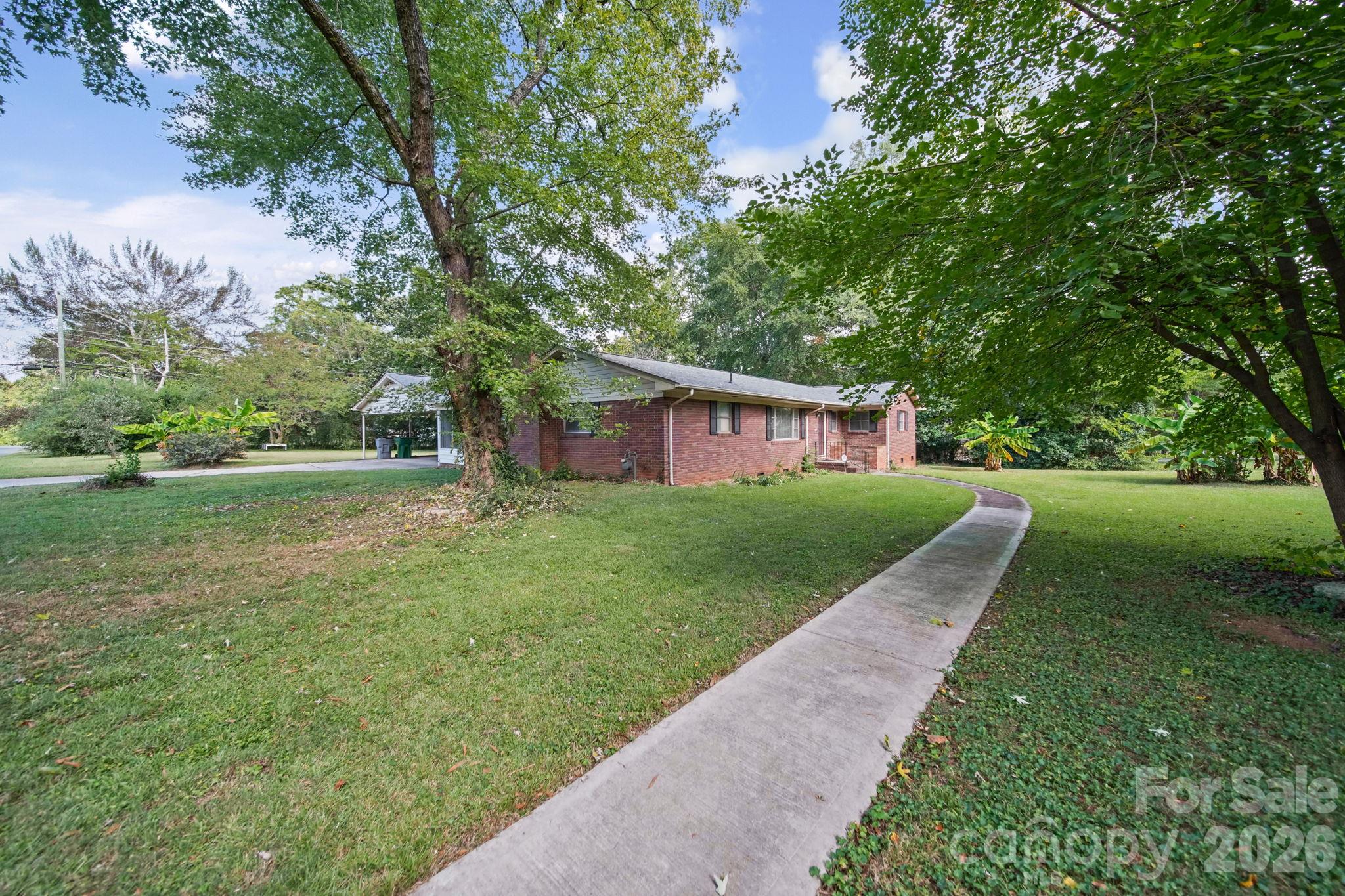 701 Denning Place Property Photo 43