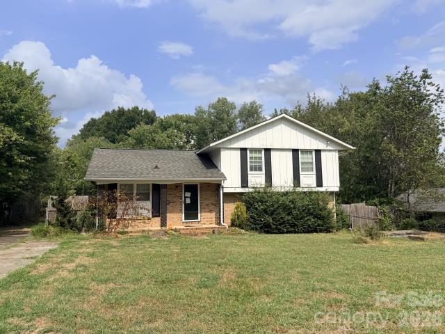 206 King Henry Lane Property Photo 1