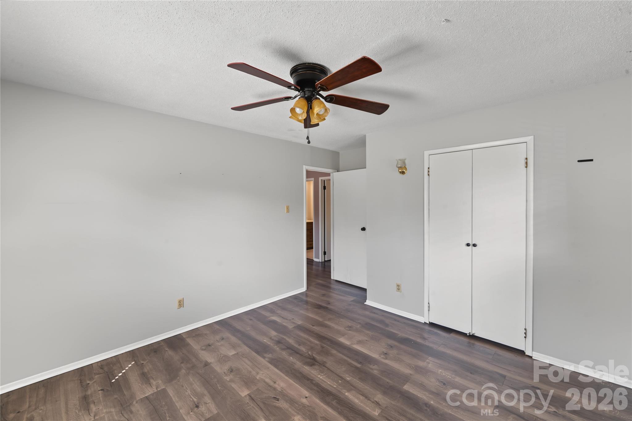 206 King Henry Lane Property Photo 22