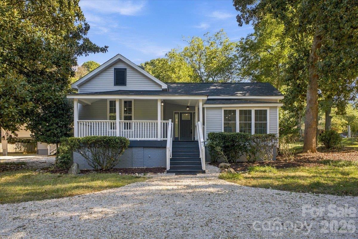 315 Confederate Street Property Photo 2
