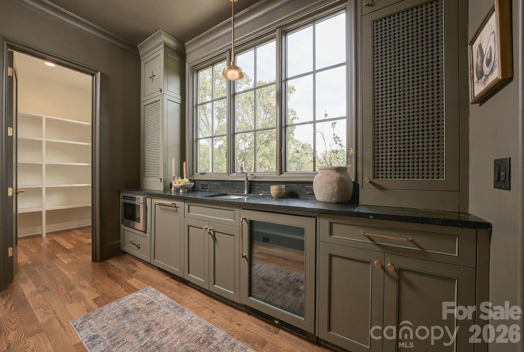 122 Lansdowne Road Property Photo 11