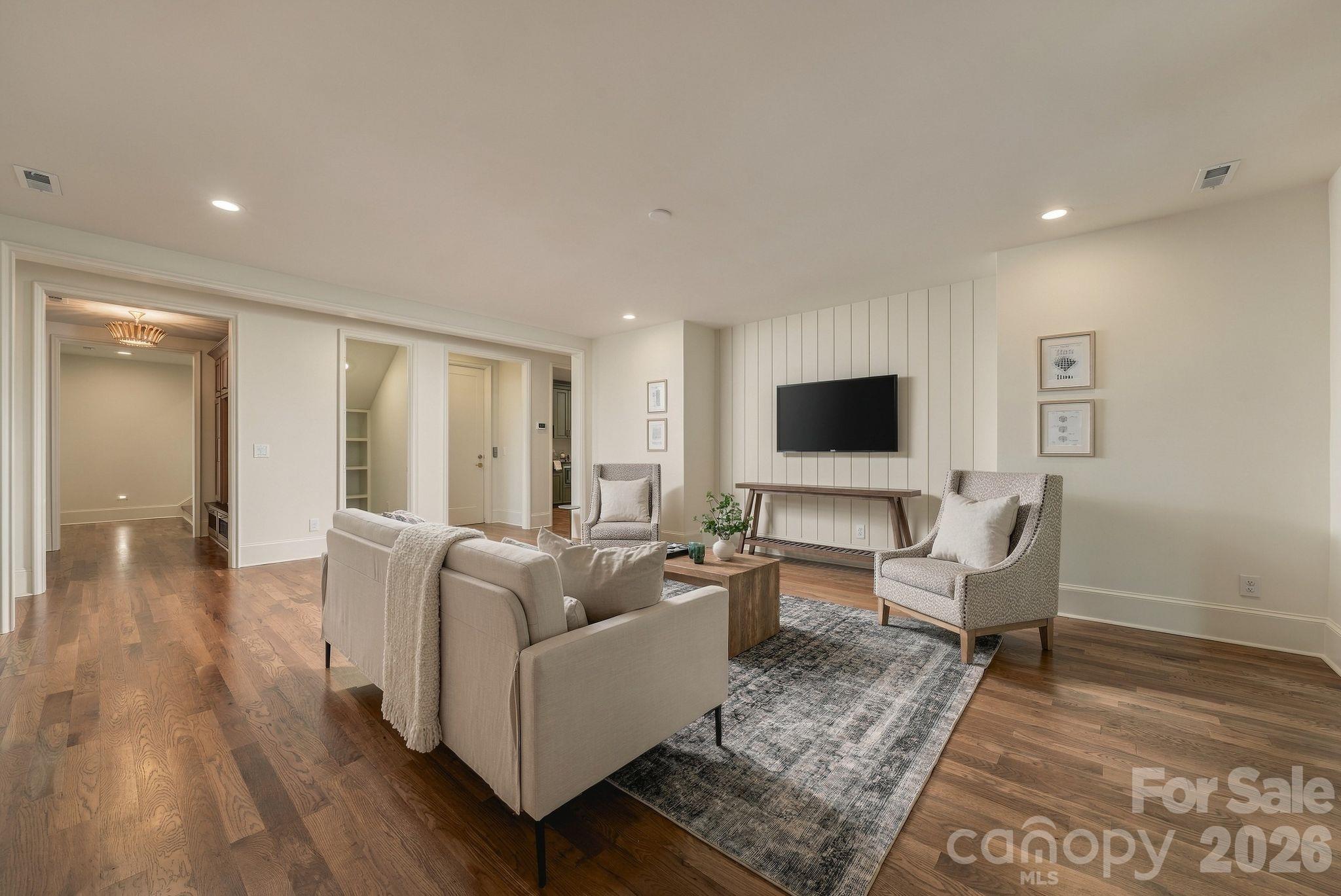 122 Lansdowne Road Property Photo 40