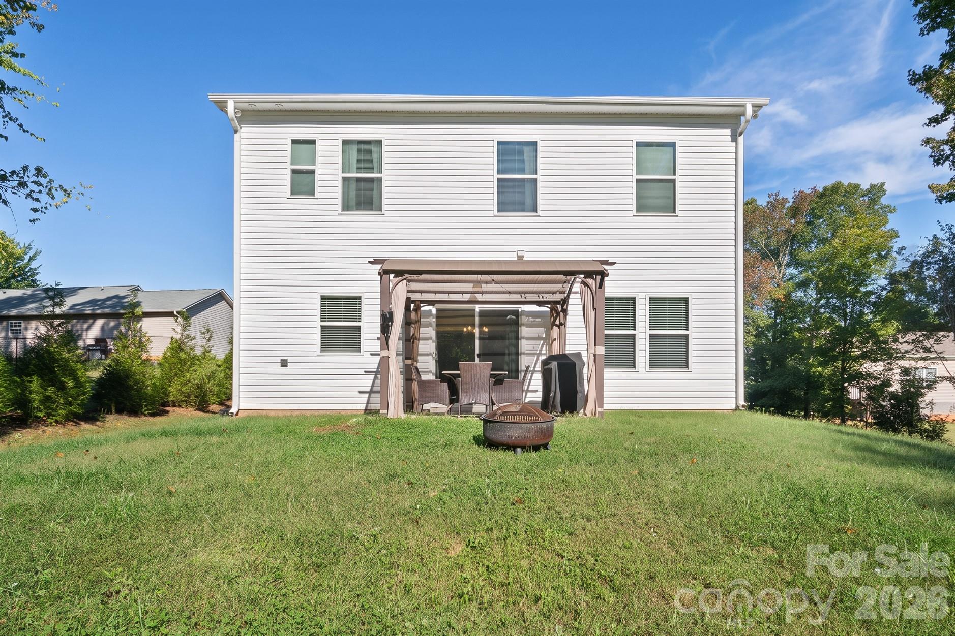 197 Winding Cedar Drive Property Photo 4