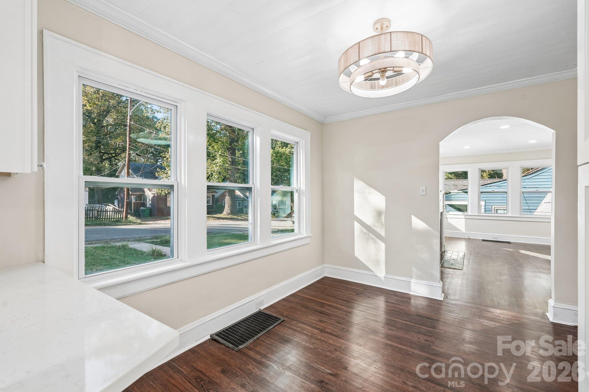 2918 Rush Avenue Property Photo 10