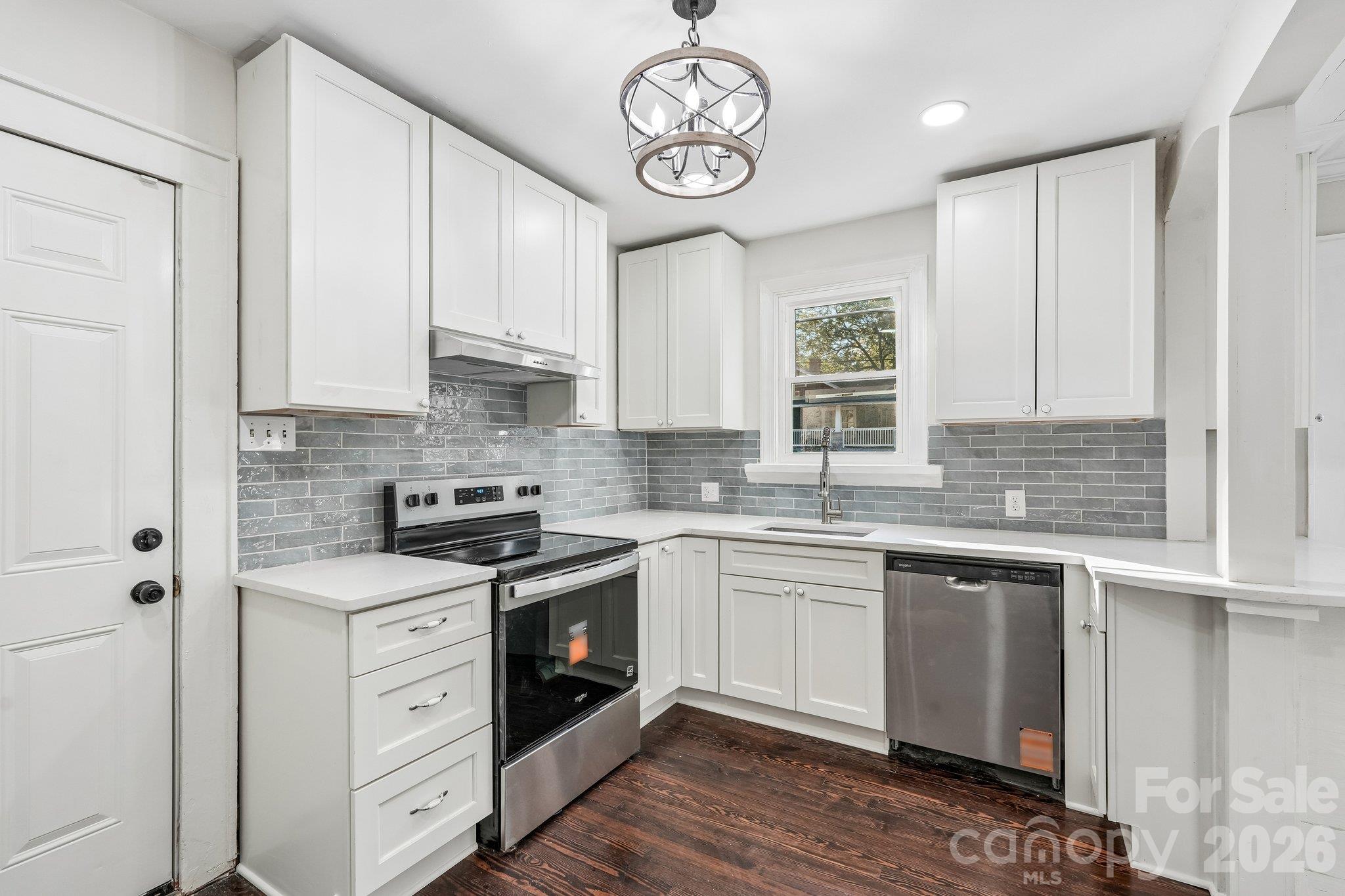 2918 Rush Avenue Property Photo 11