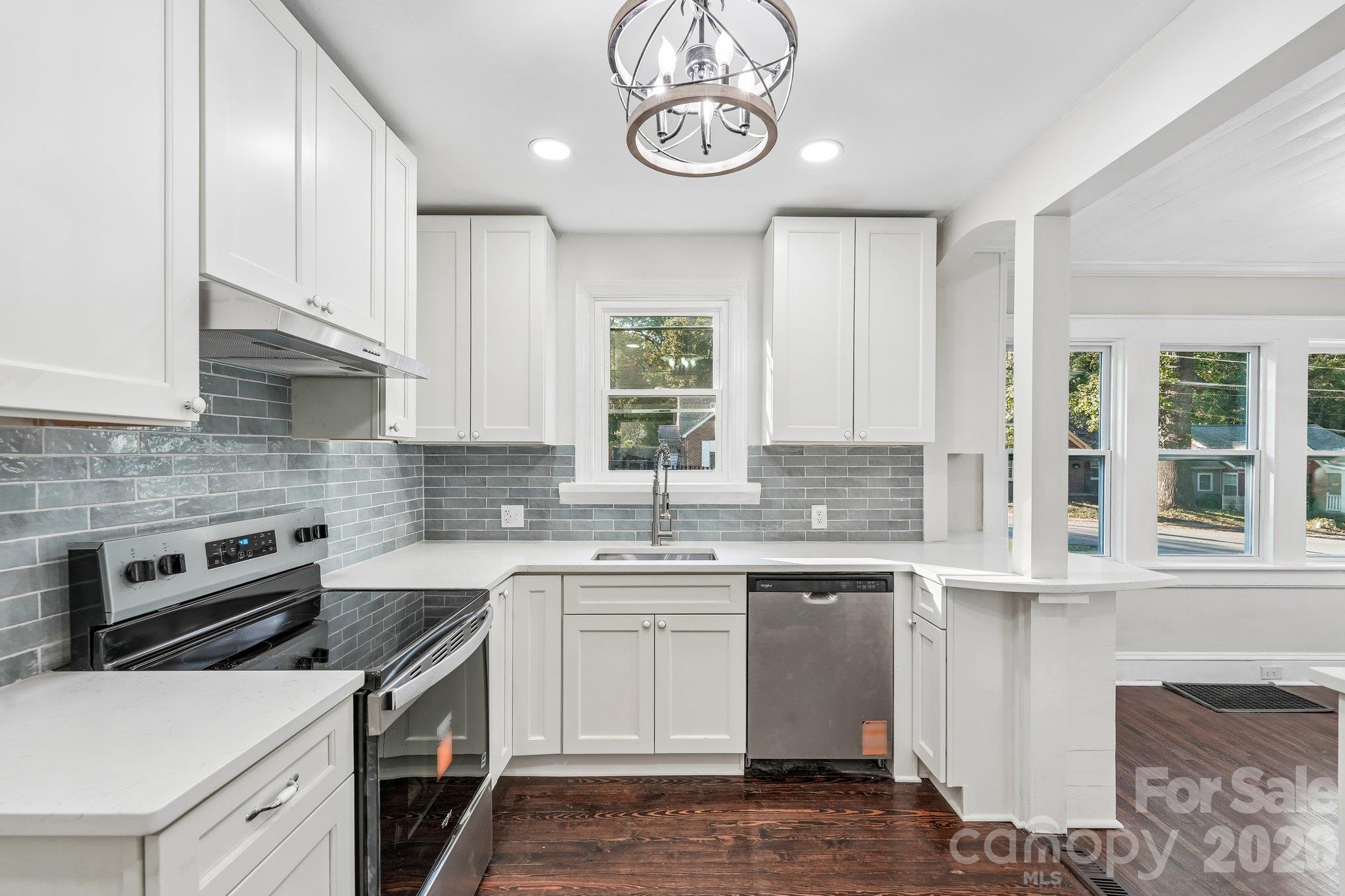 2918 Rush Avenue Property Photo 13