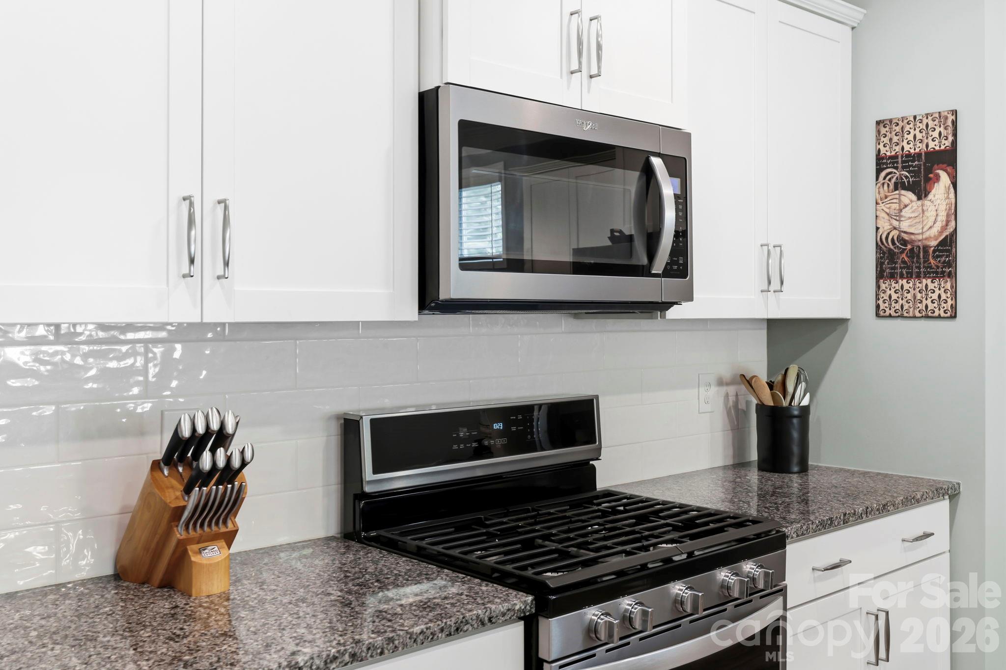 451 Fox Cove Cove Property Photo 18