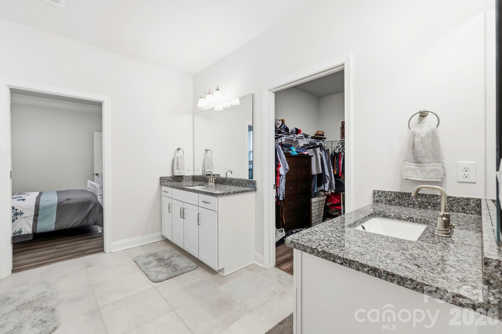 451 Fox Cove Cove Property Photo 32