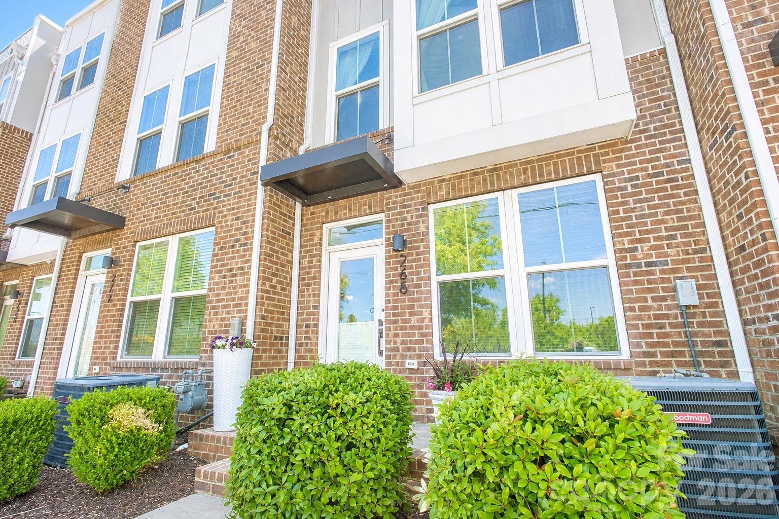 268 Parkwood Avenue Property Photo 2