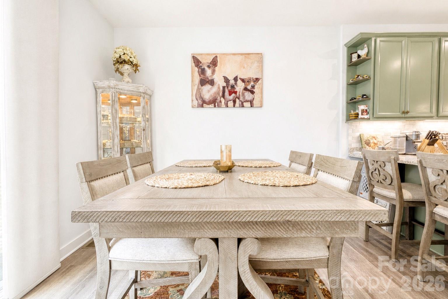 268 Parkwood Avenue Property Photo 8