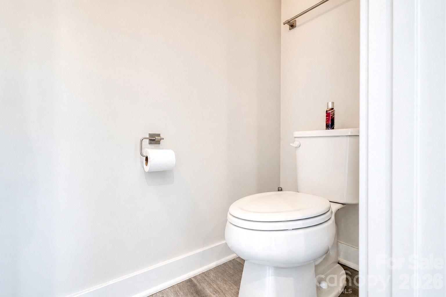 268 Parkwood Avenue Property Photo 18