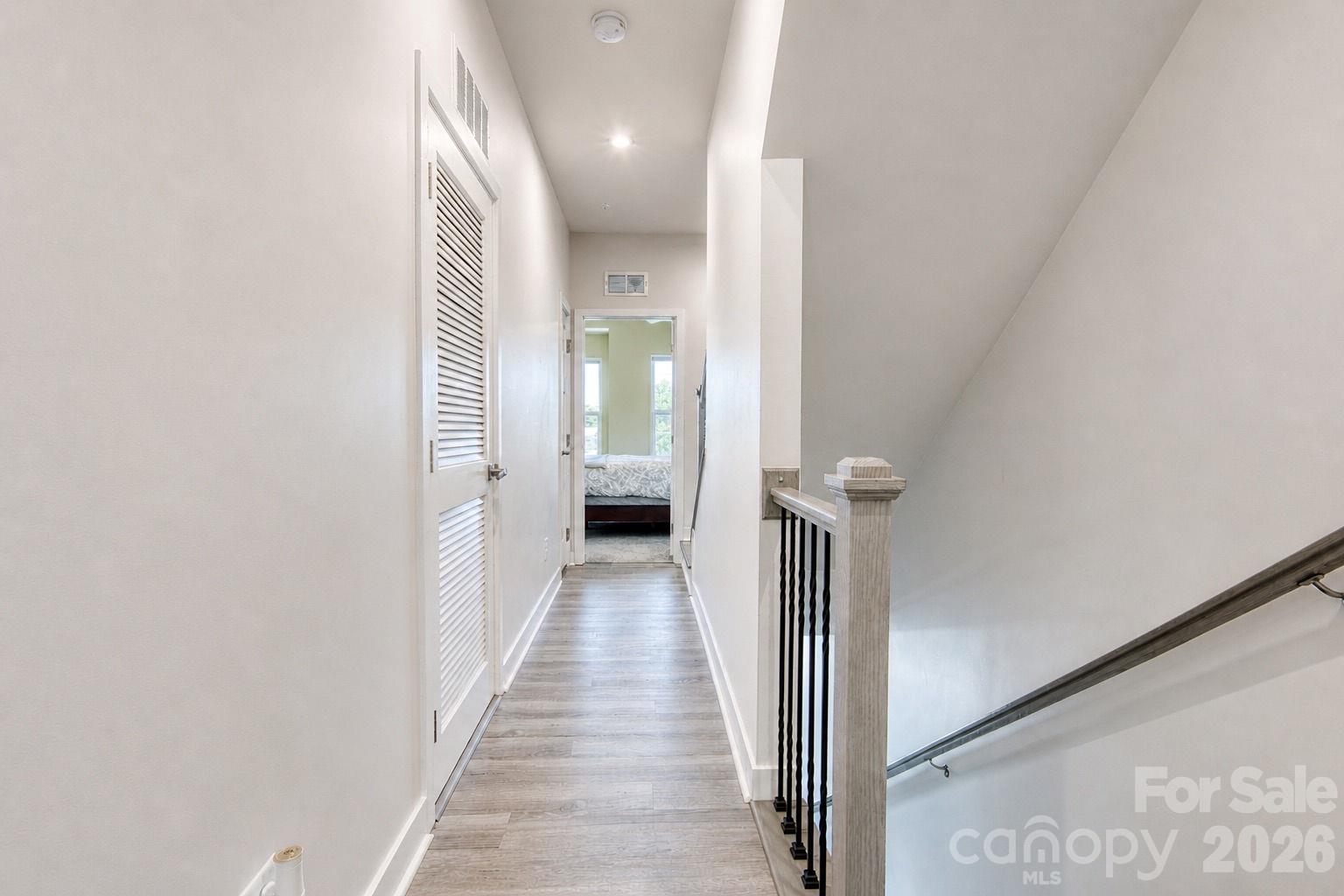268 Parkwood Avenue Property Photo 20
