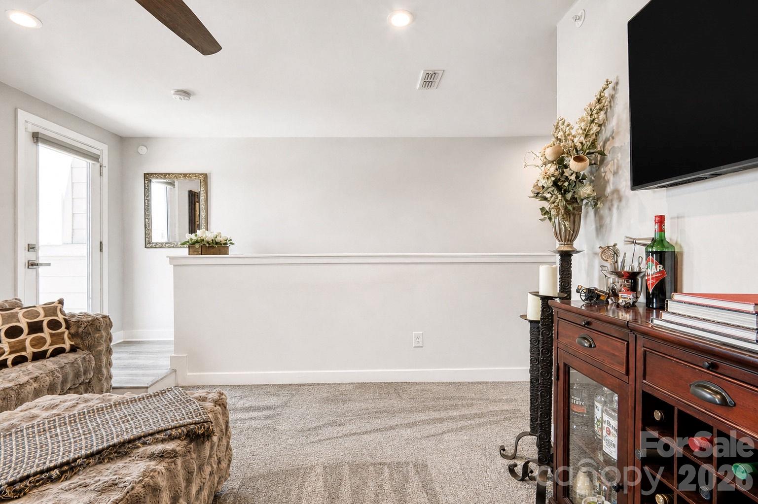 268 Parkwood Avenue Property Photo 36
