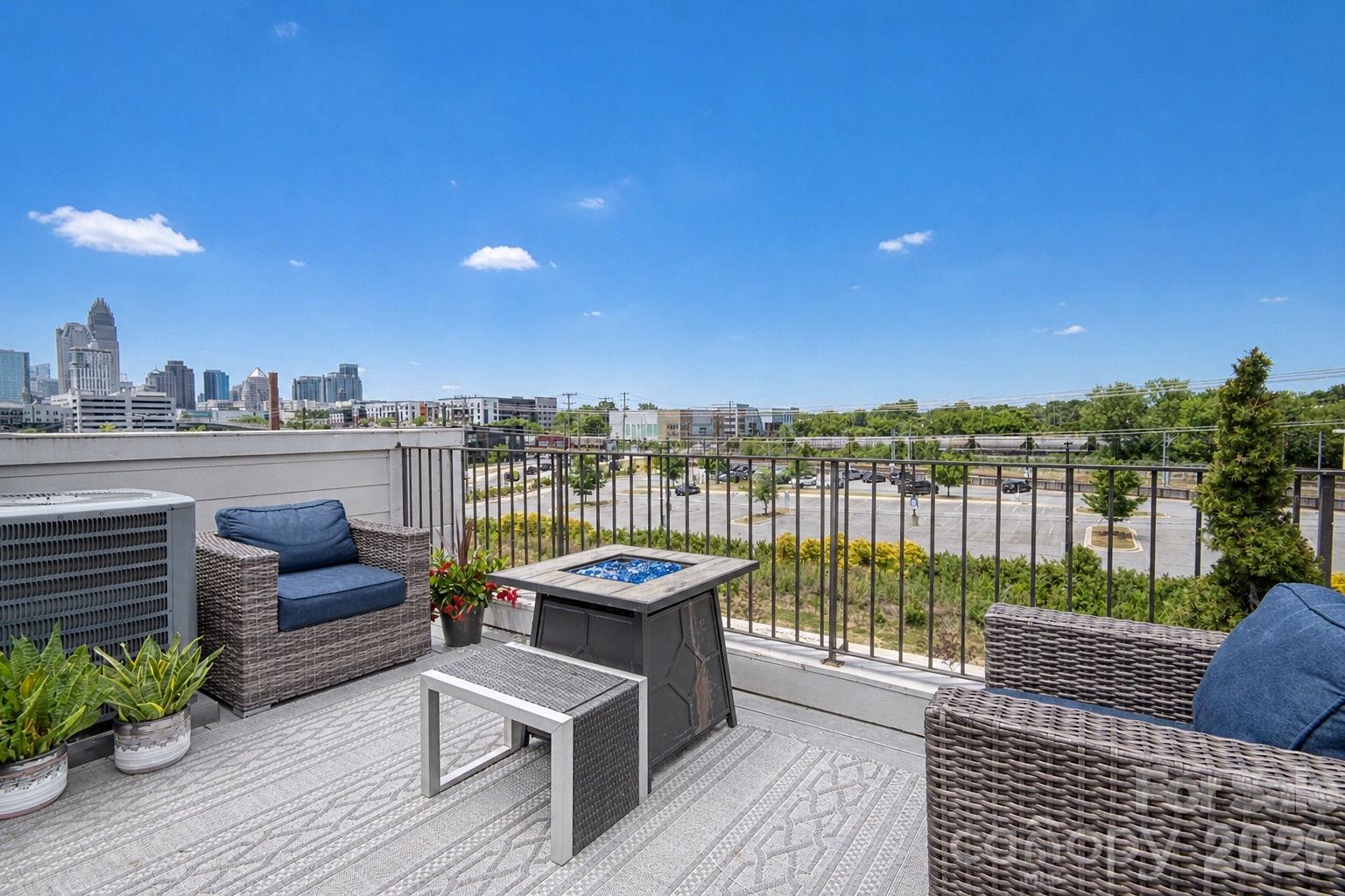 268 Parkwood Avenue Property Photo 37