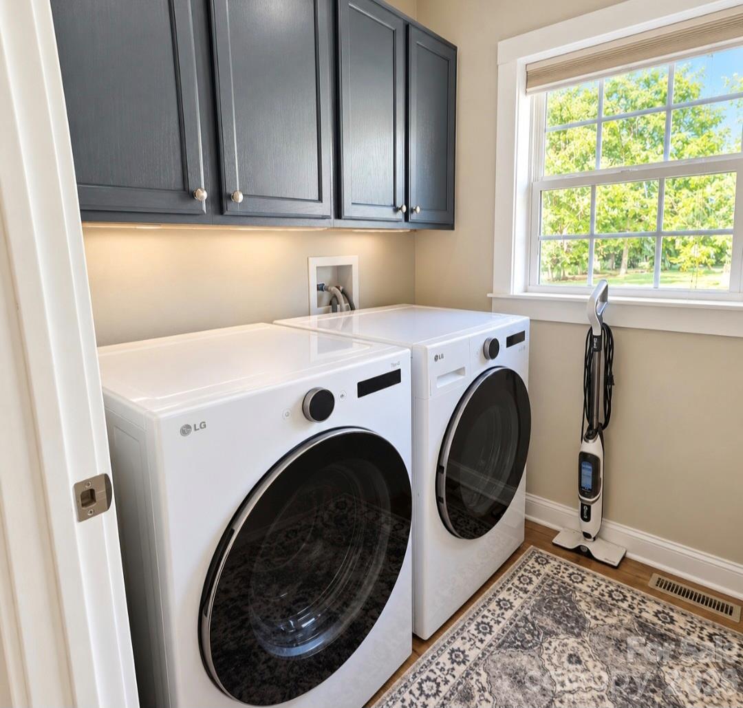 555 Palmer Road Property Photo 8