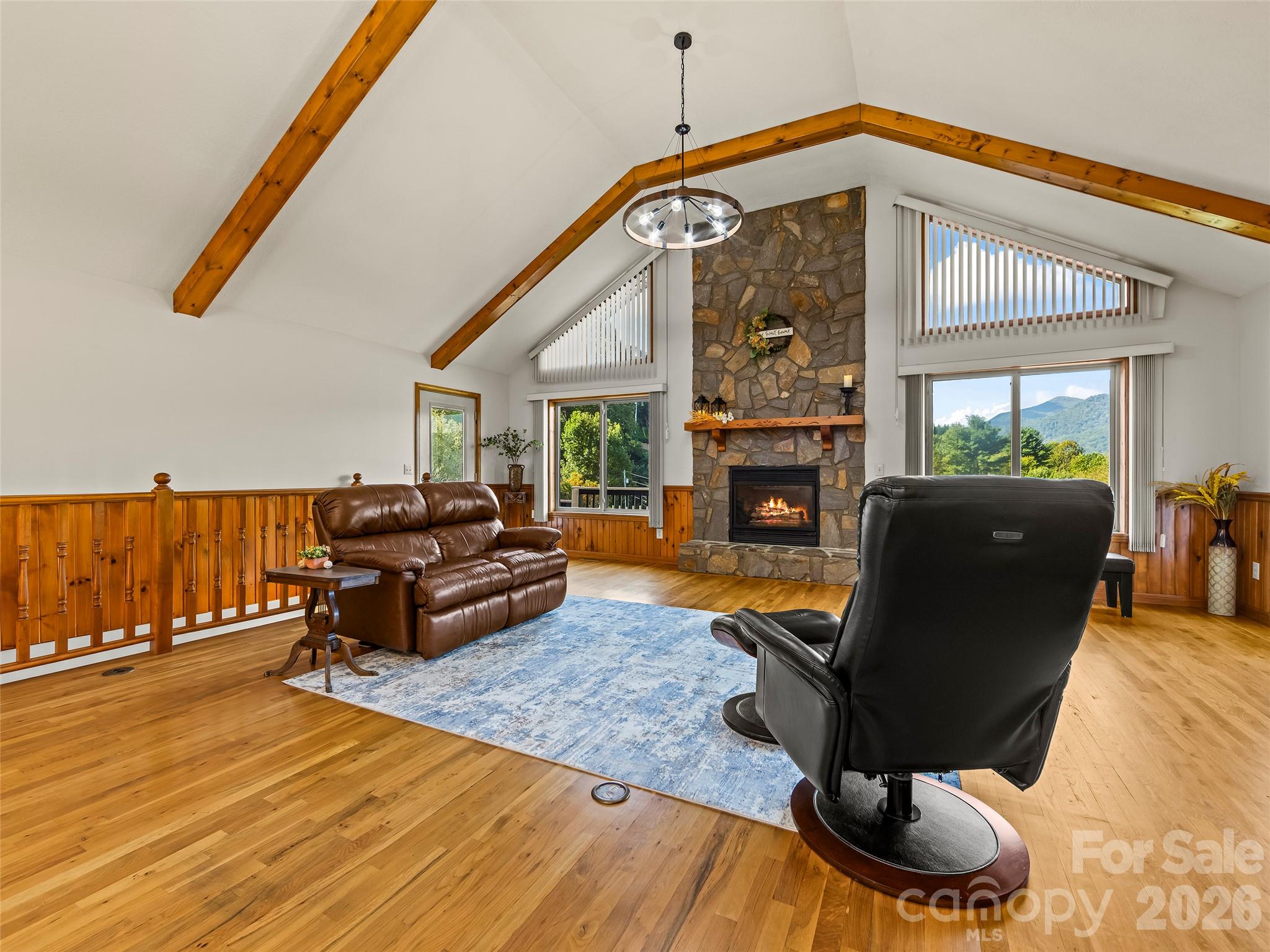 1090 Maple Springs Drive Property Photo 8