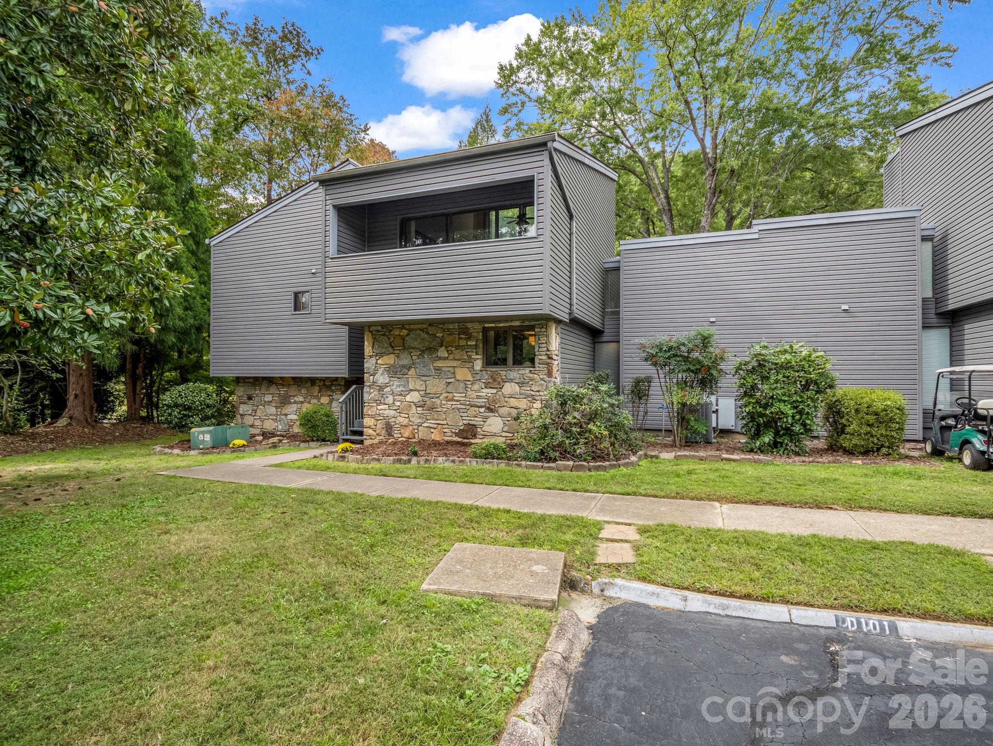 441 Mountains Boulevard D-101 Property Photo 1