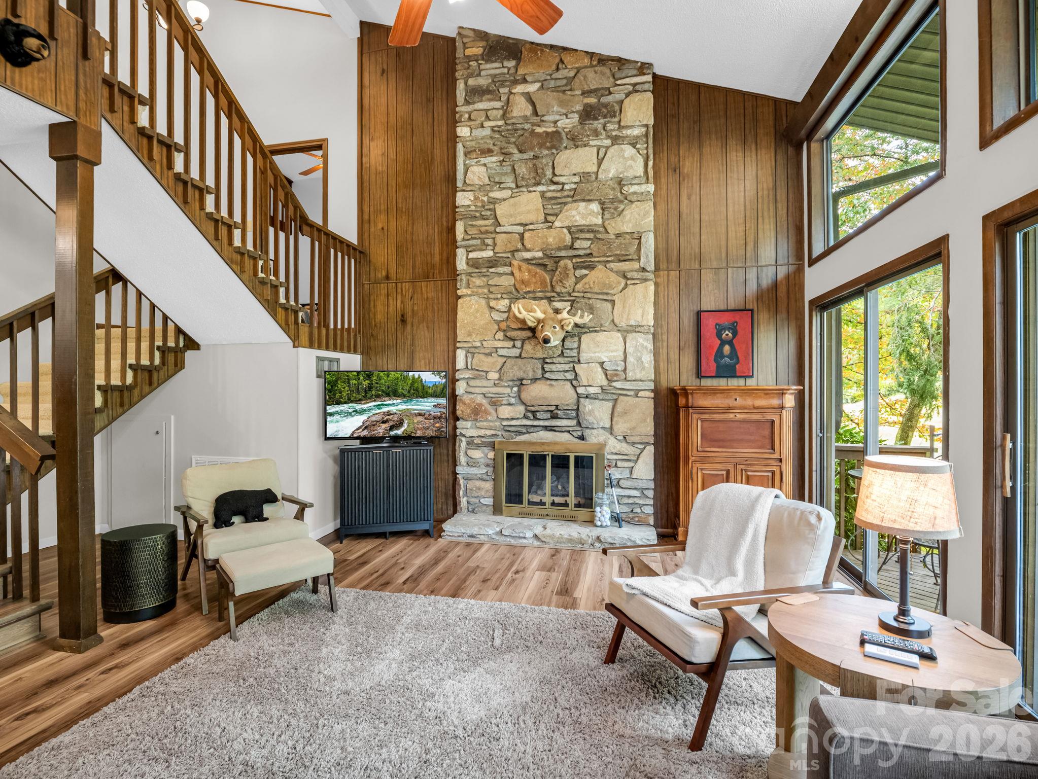 441 Mountains Boulevard D-101 Property Photo 13