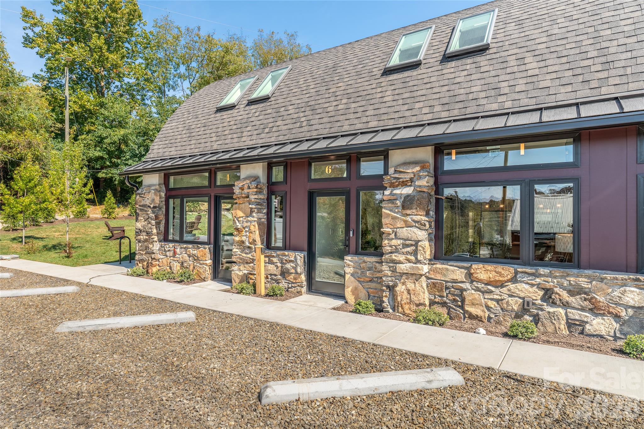 6 Roberts Street Property Photo 2