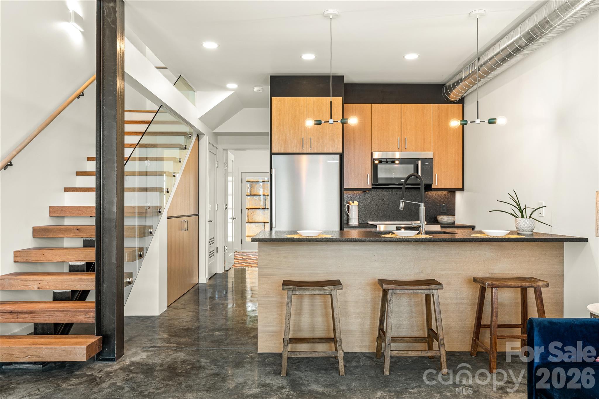 6 Roberts Street Property Photo 5
