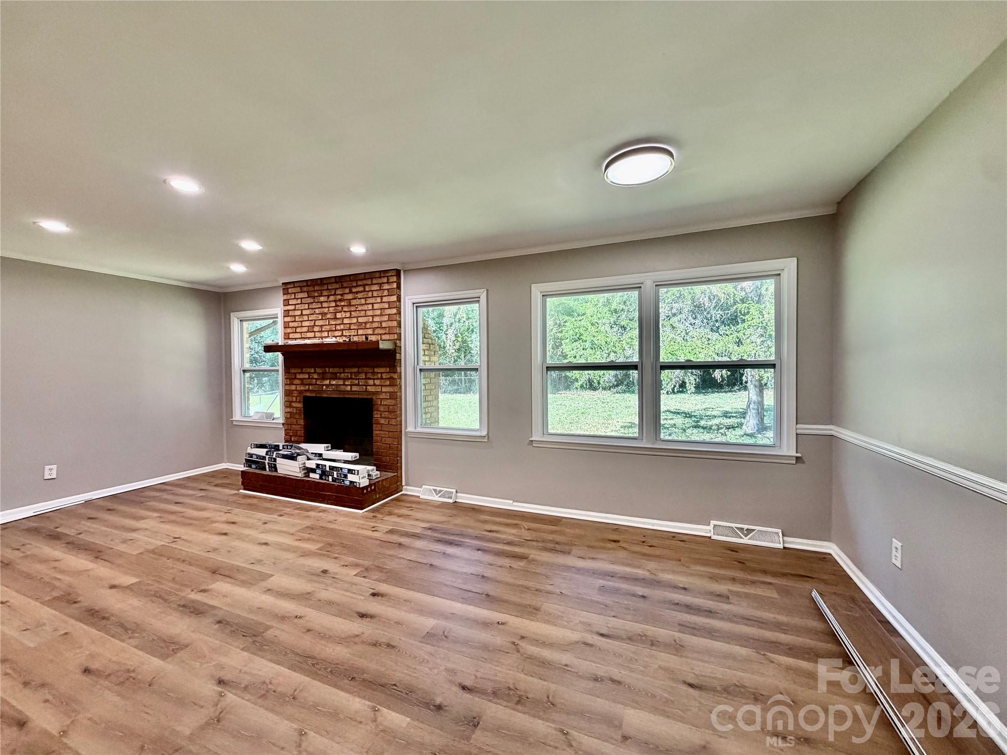 3517 Cross Winds Drive Property Photo 14