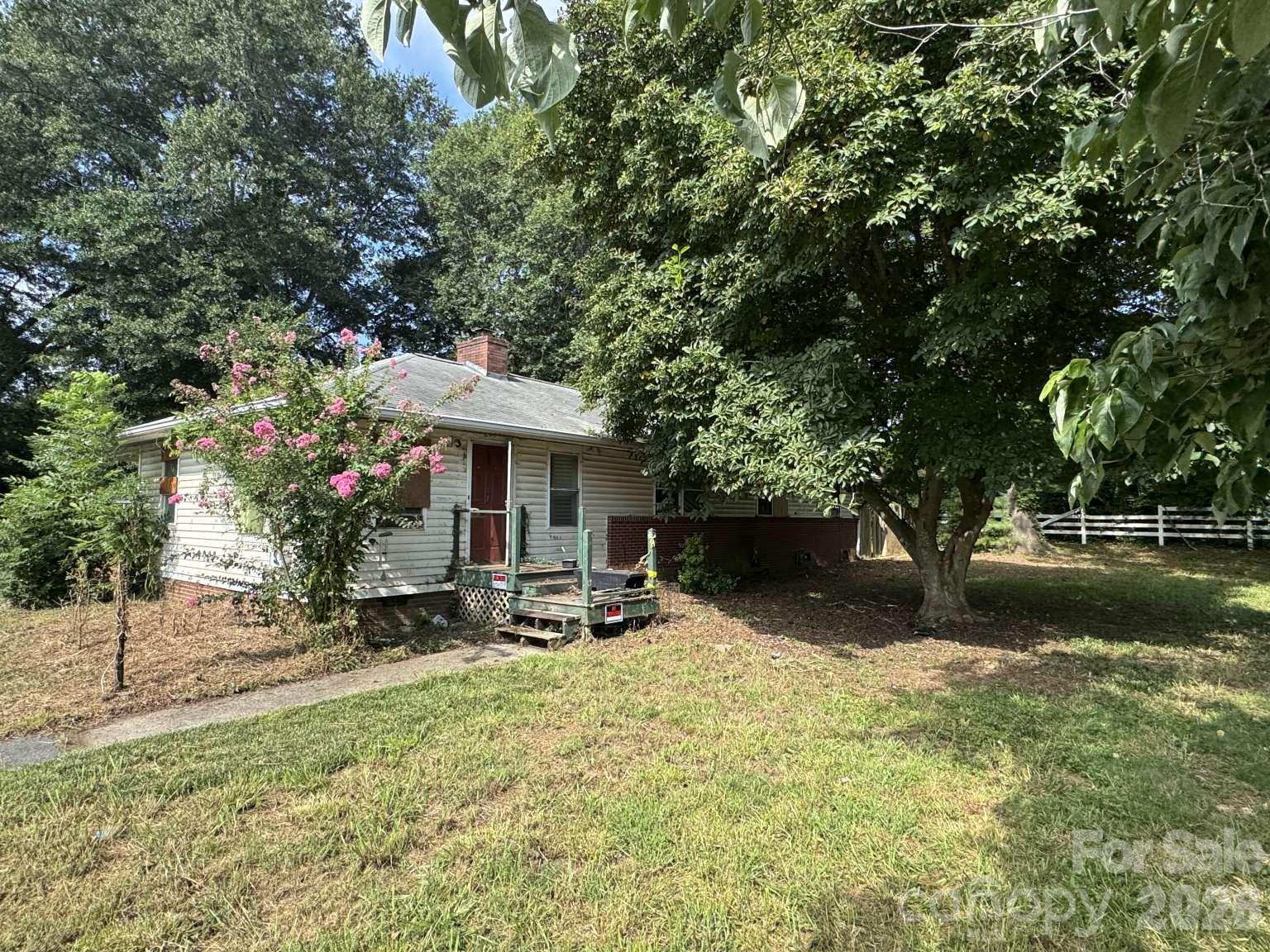 7214 Lawyers Road Property Photo 3