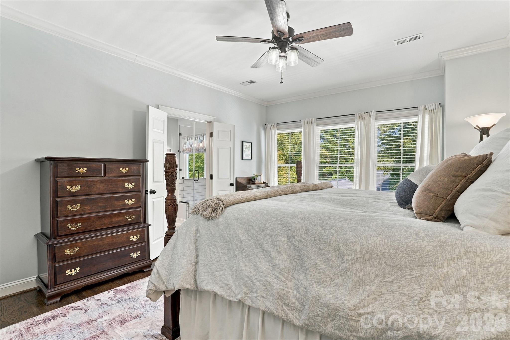 544 Glen Walk Drive Property Photo 24