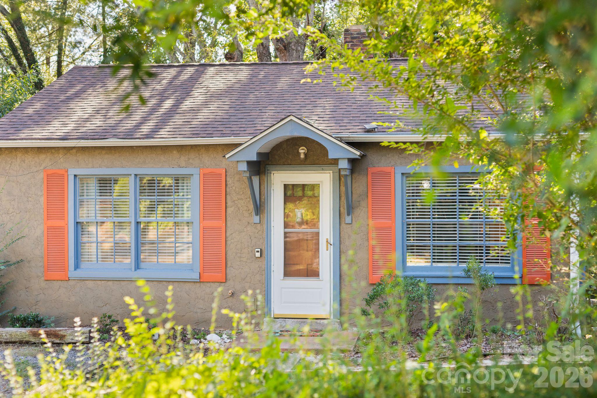 224 Aurora Drive 3 Property Photo 1