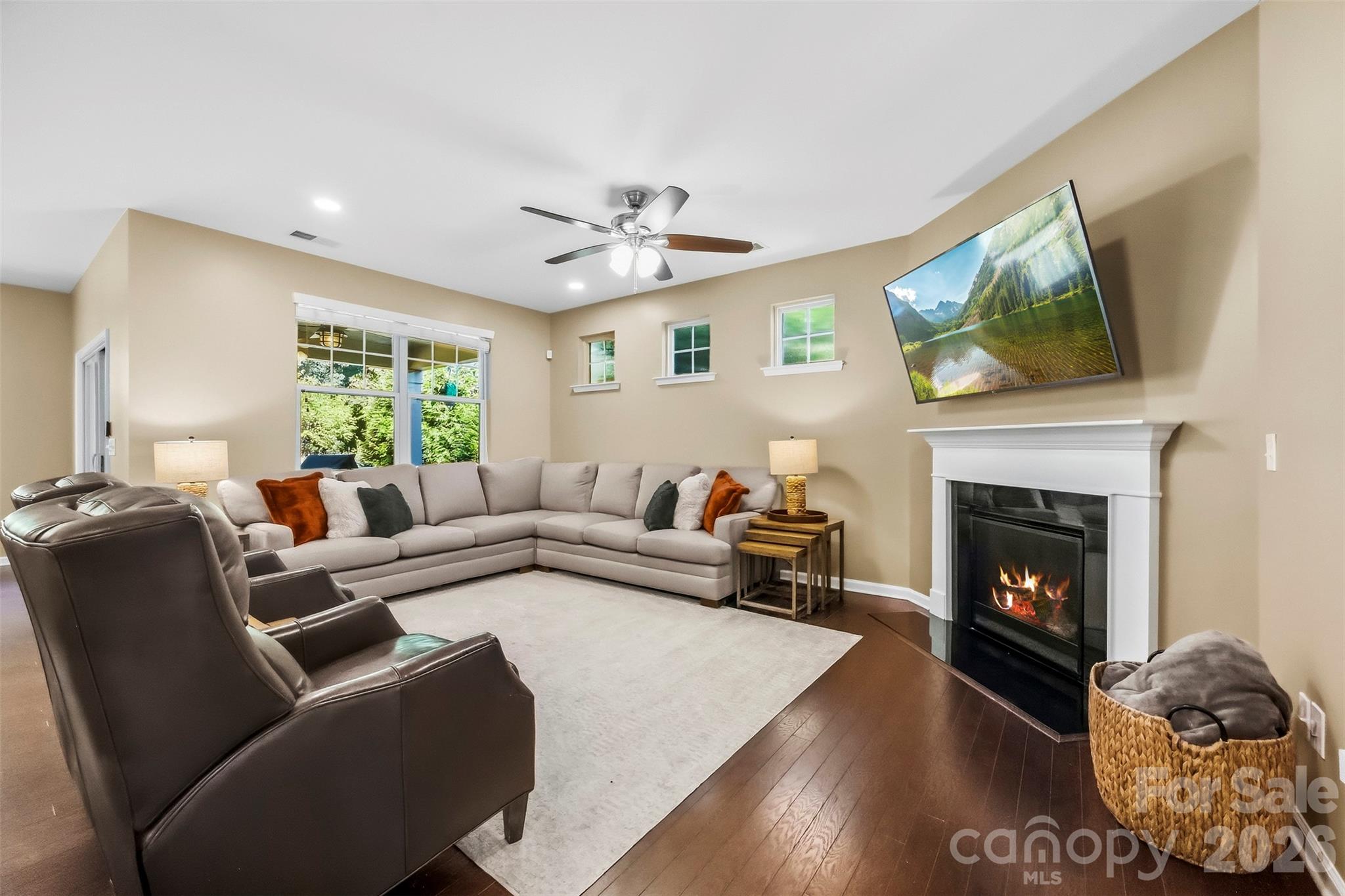 821 Spelman Drive Property Photo 11