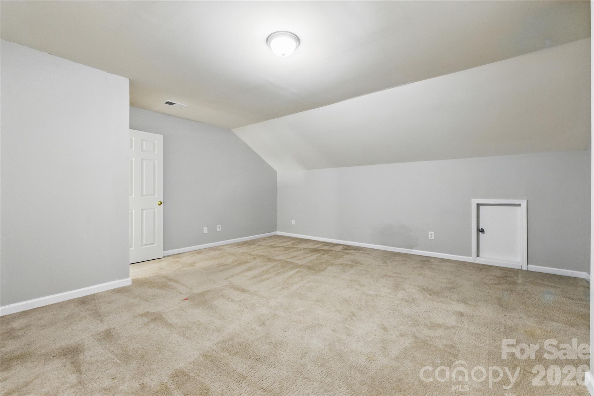 4226 Lotts Place Property Photo 8