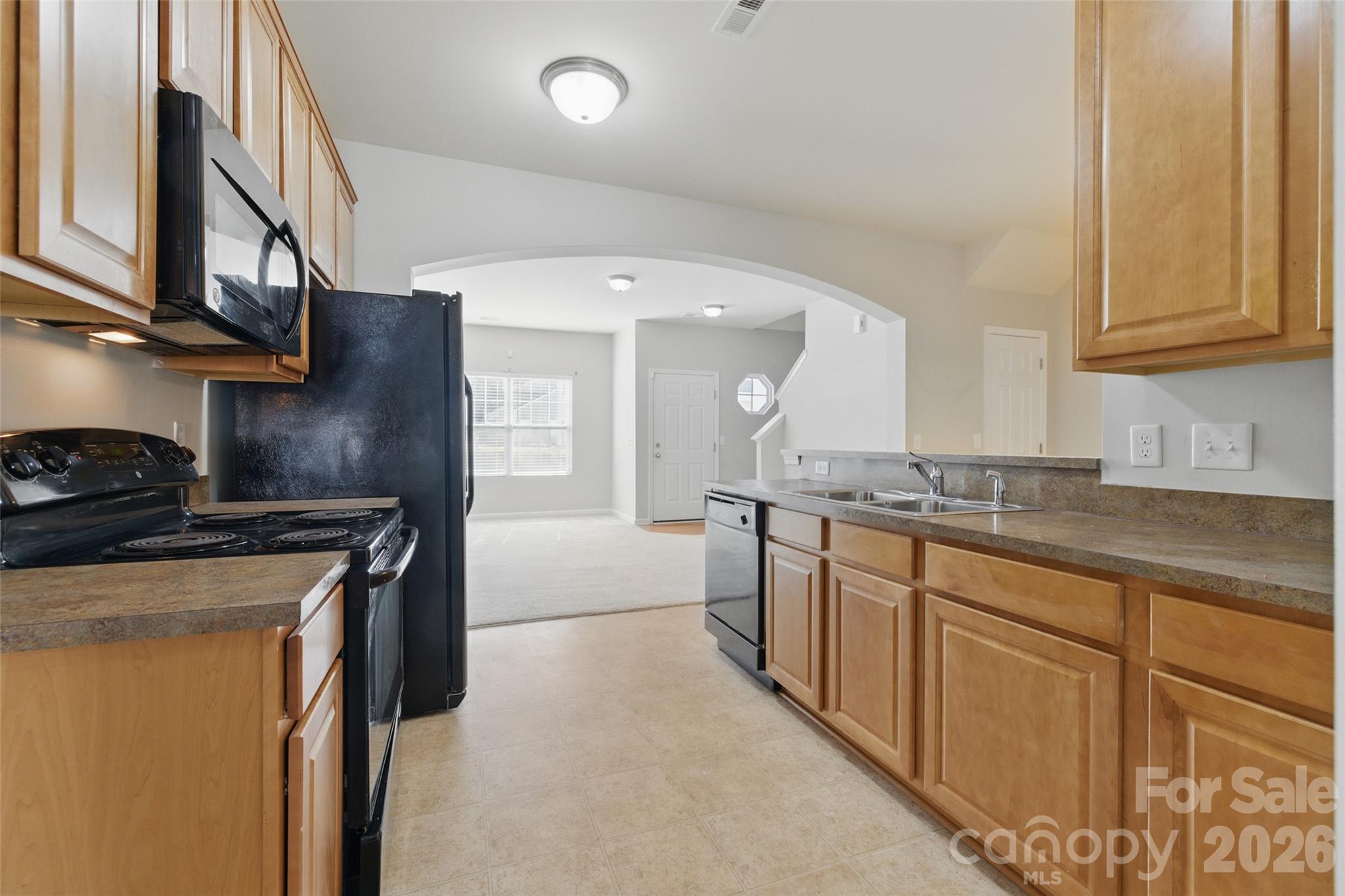 4226 Lotts Place Property Photo 9