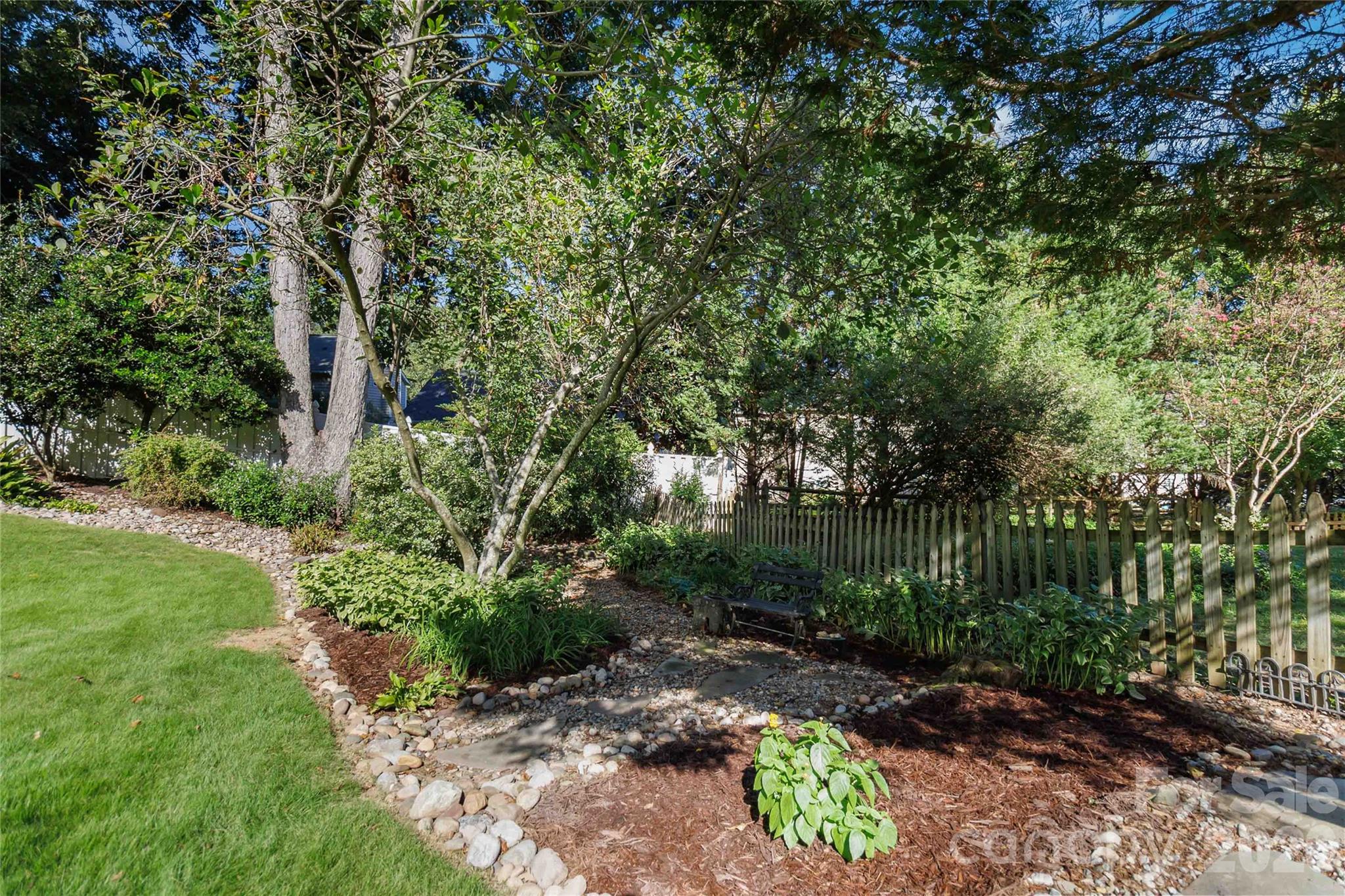 15032 Rothesay Drive 23 Property Photo 28