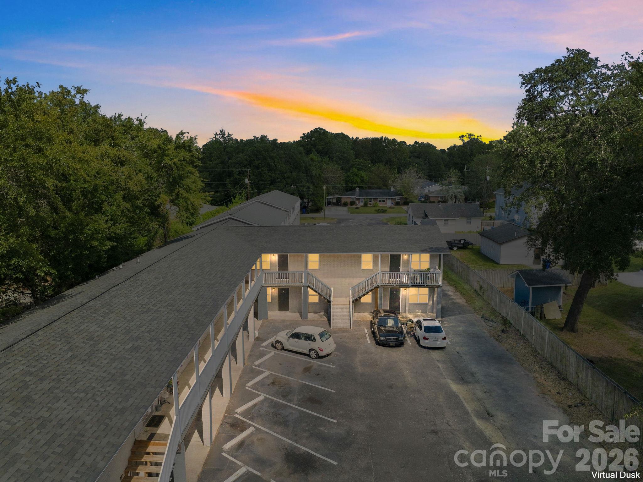 1731 W Avalon Circle Property Photo 1