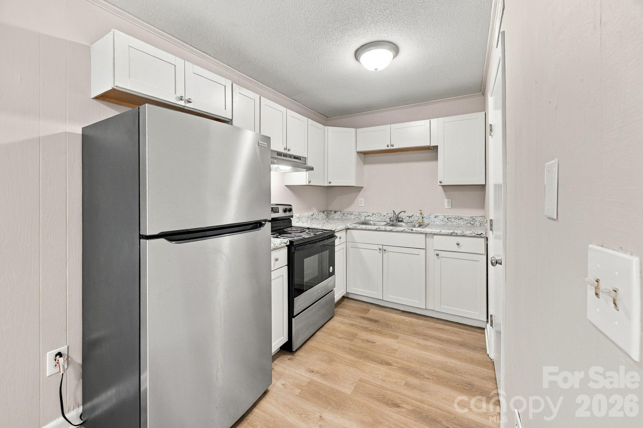 1731 W Avalon Circle Property Photo 11