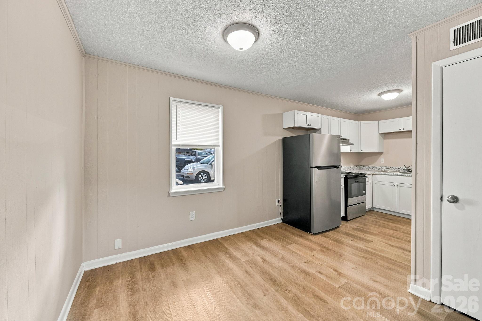 1731 W Avalon Circle Property Photo 14