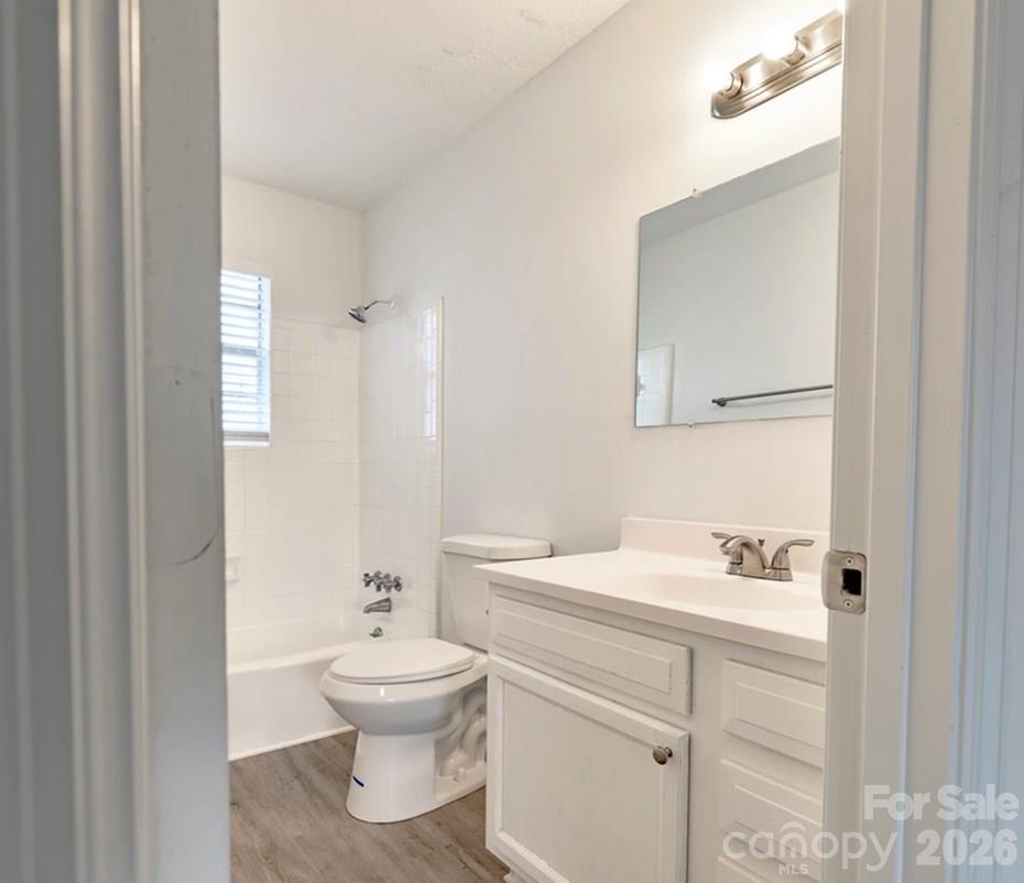 1731 W Avalon Circle Property Photo 18