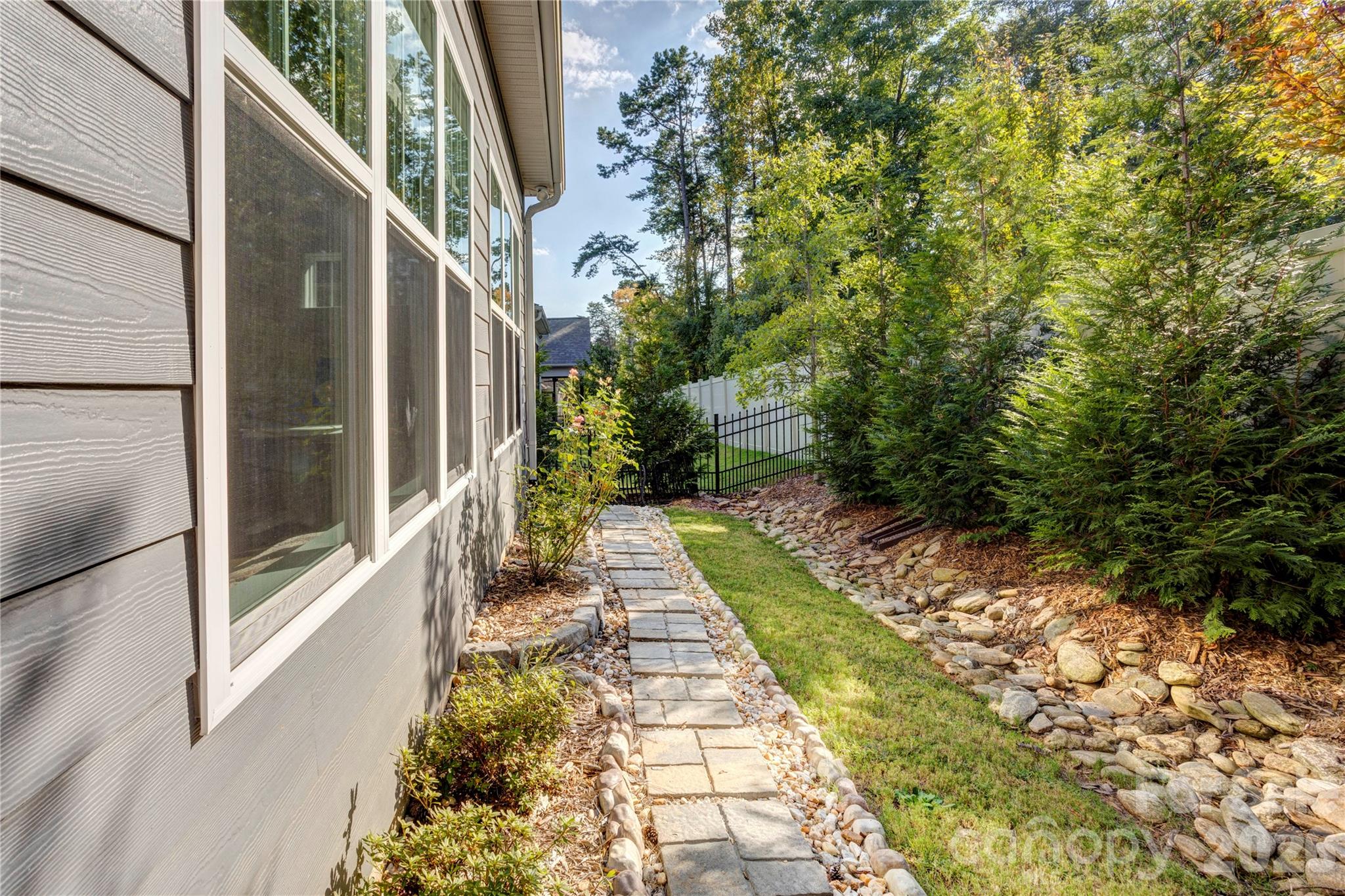 158 Fulworth Drive Property Photo 28