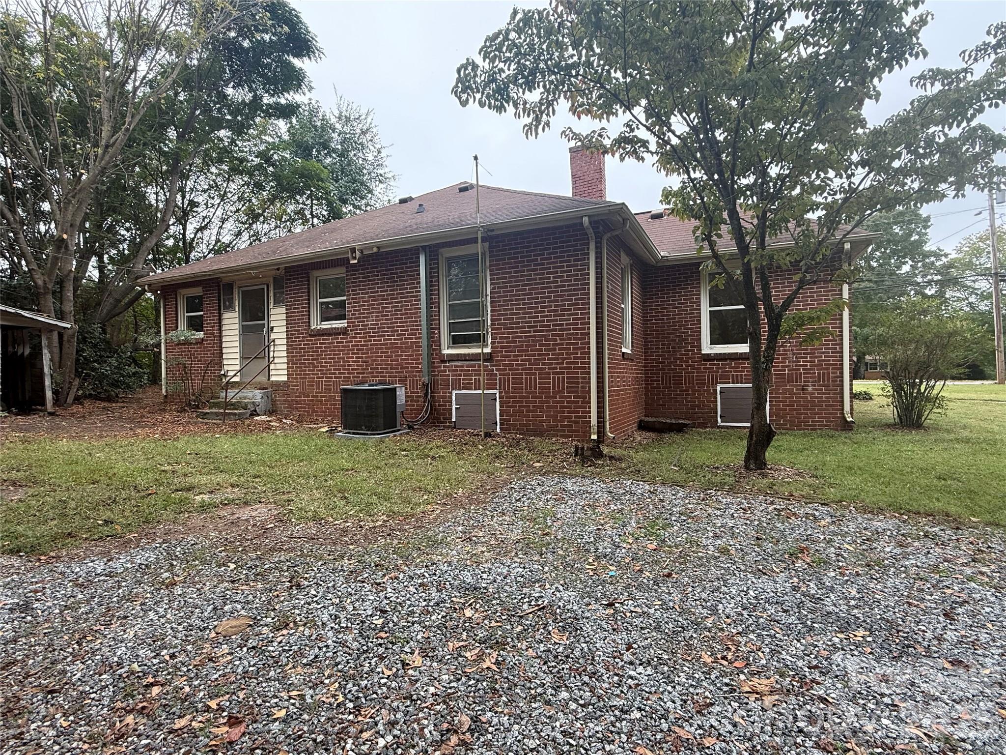 1111 Fallston Road Property Photo 6