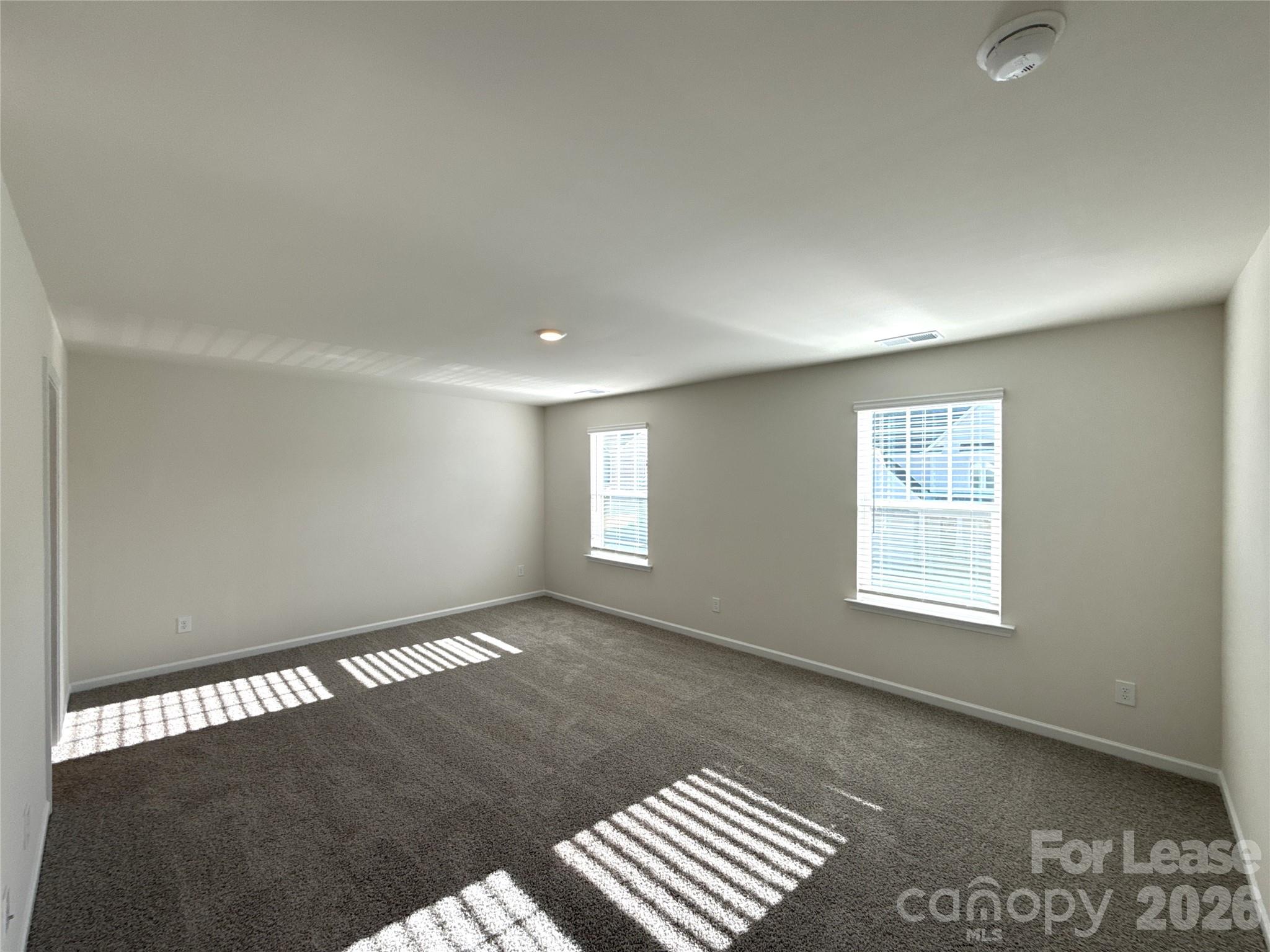 7640 Bainbridge Road Property Photo 8