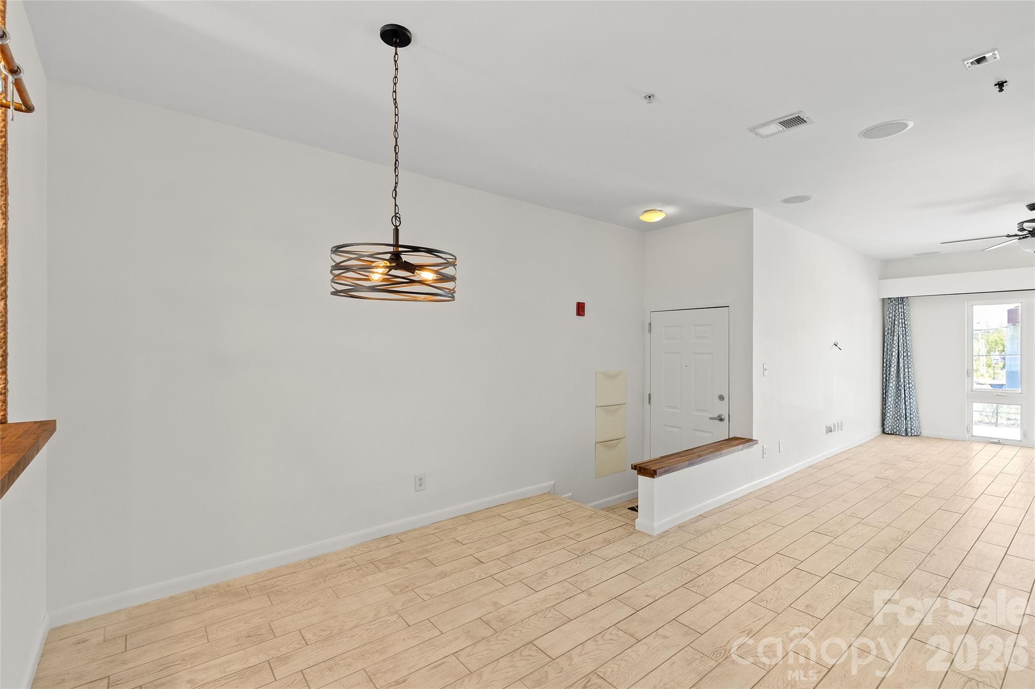 3564 N Davidson Street Property Photo 15