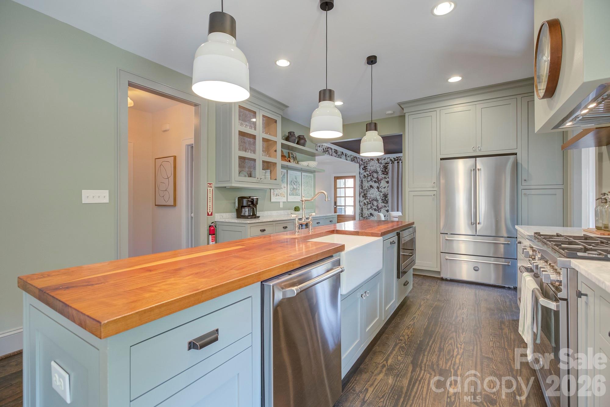 429 West Park Avenue Property Photo 15